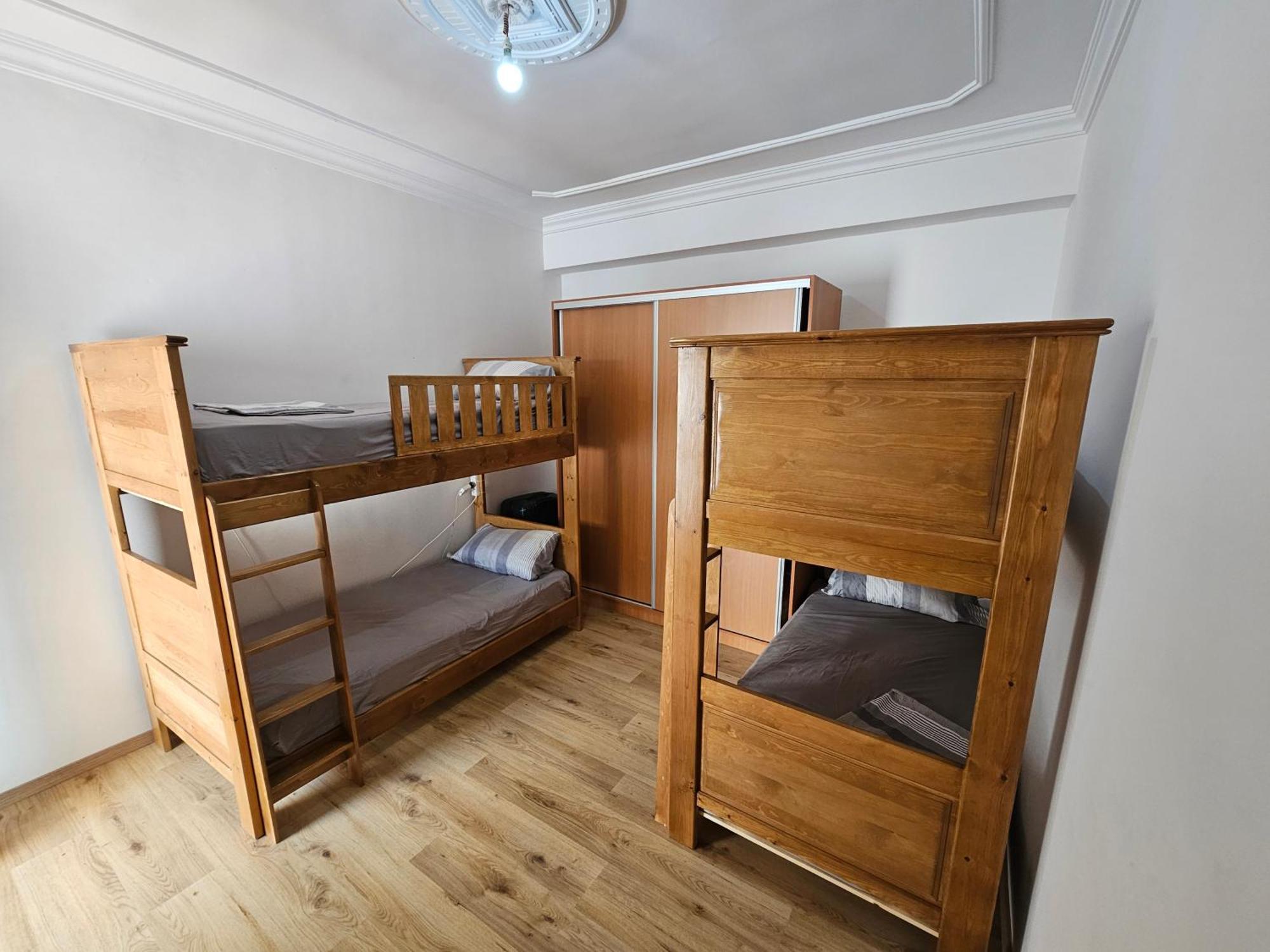 Eftalya Hostel Tanger Esterno foto