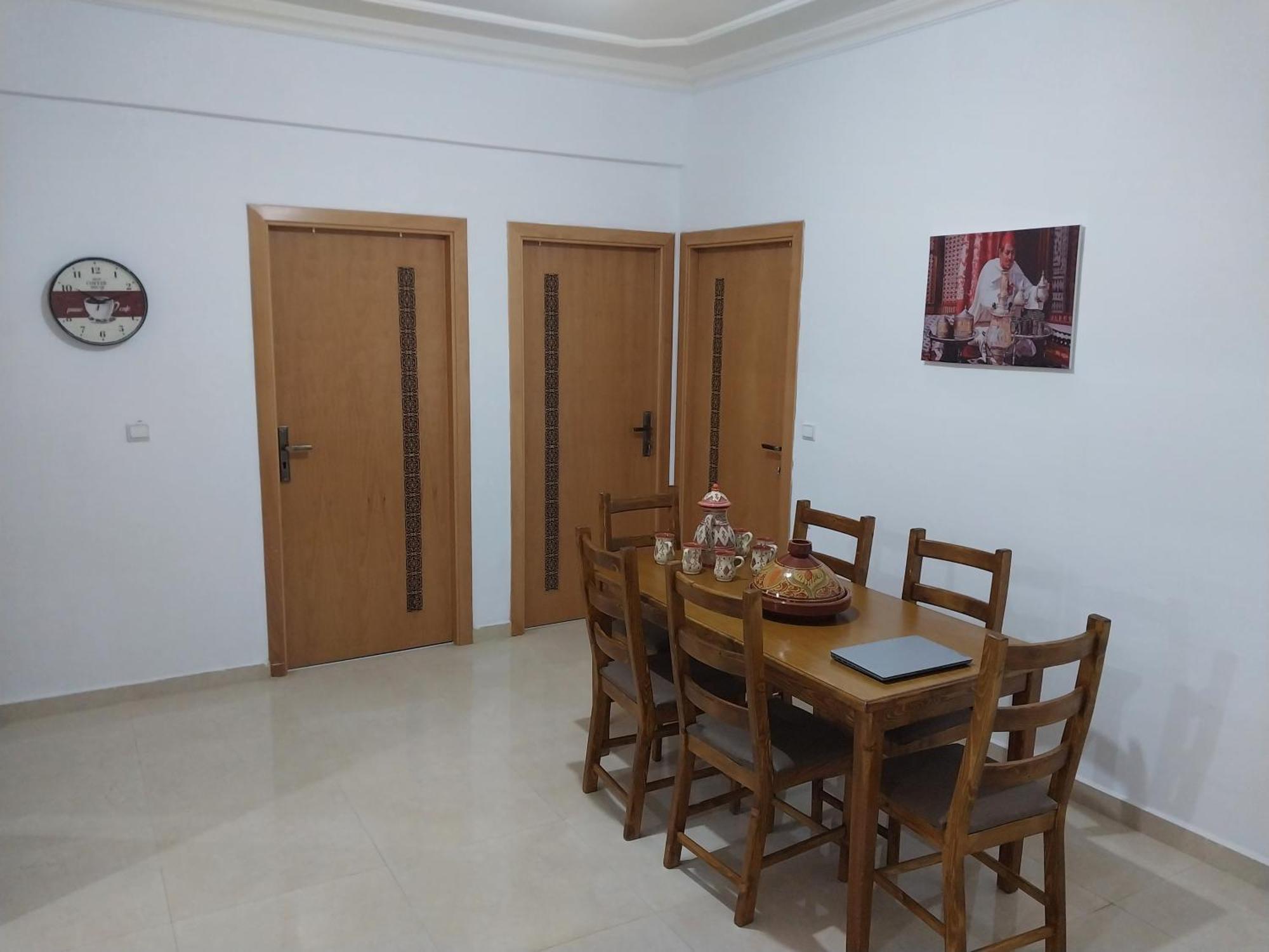 Eftalya Hostel Tanger Esterno foto